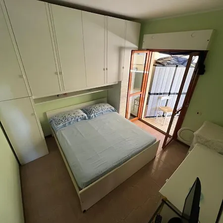 Intero Appartamento Vista Mare Nettuno شقة نيتّونو